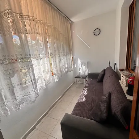 Apartment 1 Golem (Tirana)